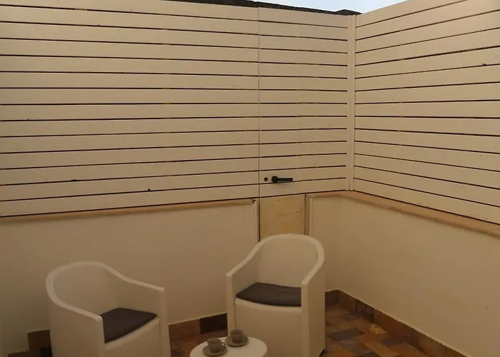 Nanze' E Rete' - Esperienze Pugliesi 3*